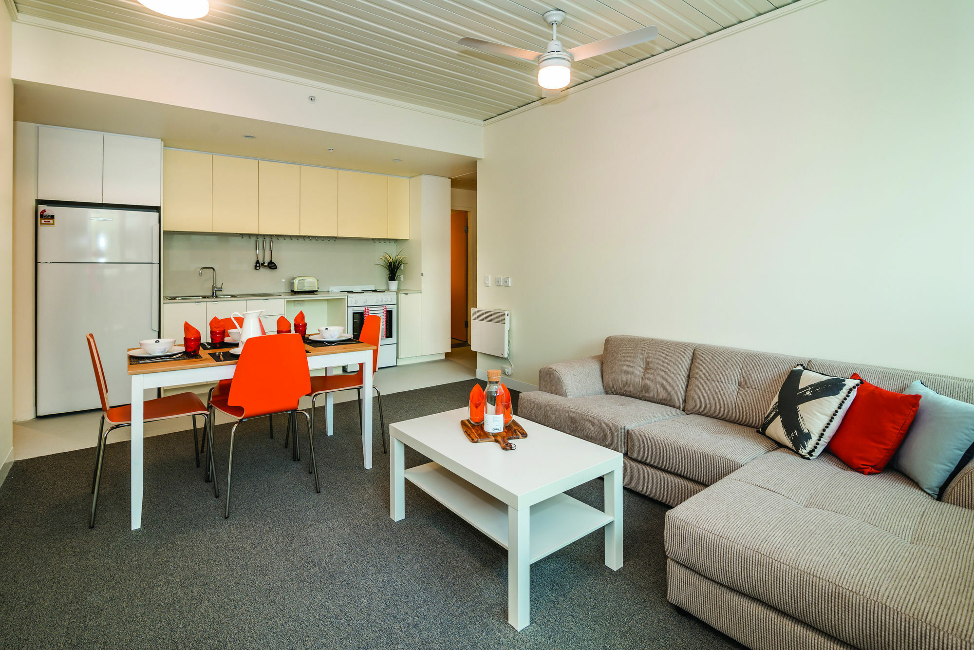 Student Village Melbourne Eksteriør billede