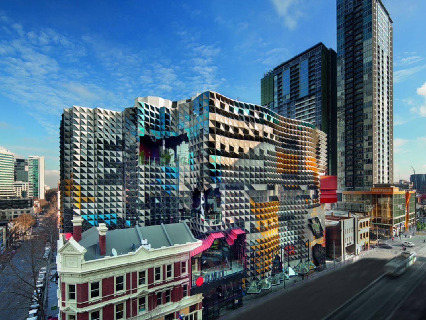 Student Village Melbourne Eksteriør billede